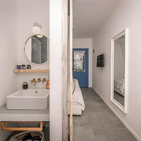Olo Yalikavak 8 Min Gumusluk 3 Min Bodrum